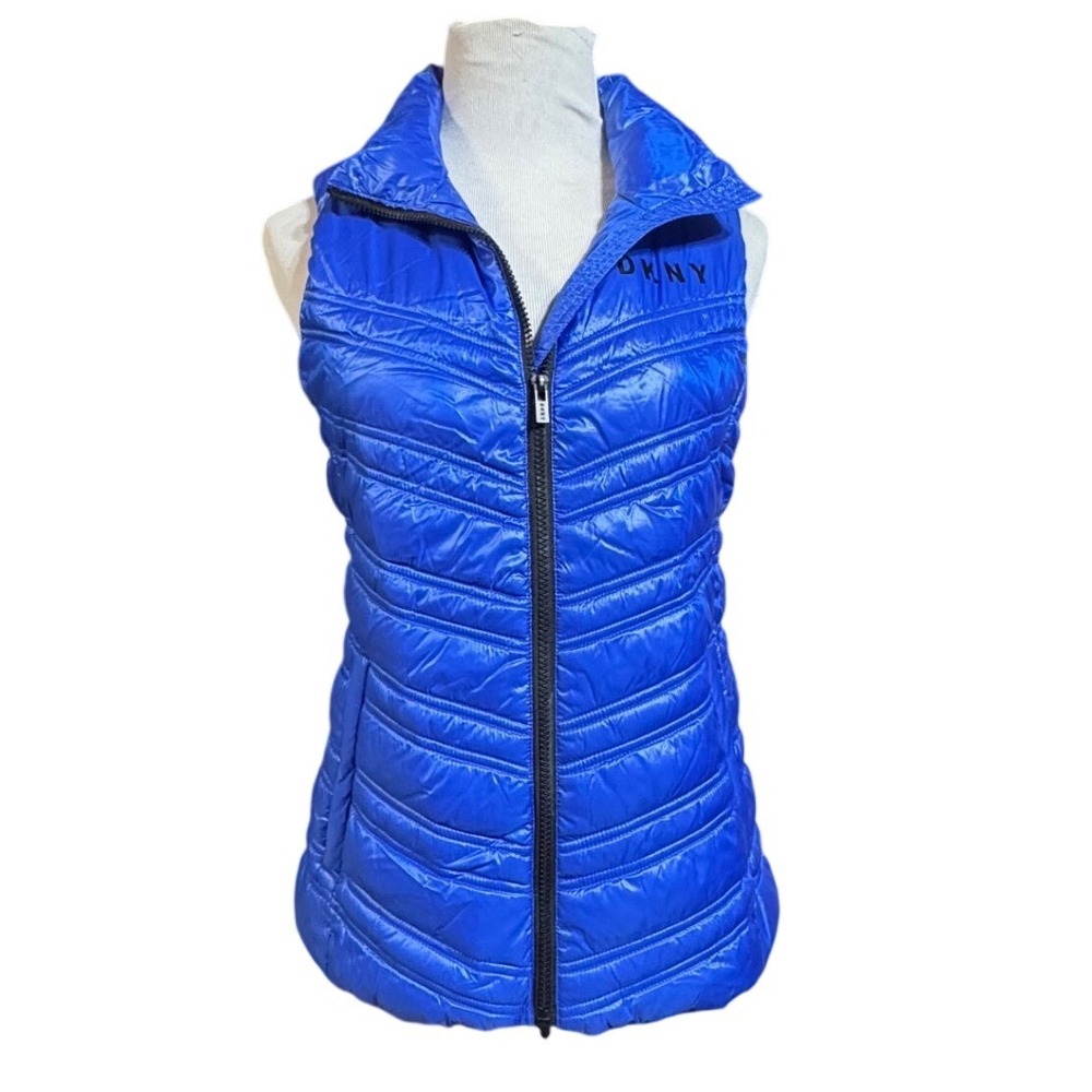 DKNY Sport Puffer Vest Womens Small Blue Quilted Full Zip Sleeveless‎ Jacket 795